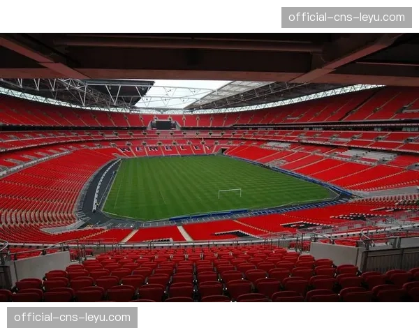 欧足-联确认欧冠半决赛将首次在转播中大规模测试全新“视-角自由”观赛模式 欧足-联确认欧冠半决赛将首次在转播中大规模测试全新“视-角自由”观赛模式